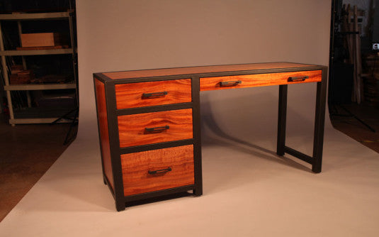 Custom Desk - TerraSteel Furniture Design - custom furniture made in Bend, Oregon